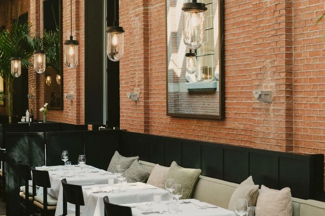 ****  August Hotel Antwerpen Belgium
